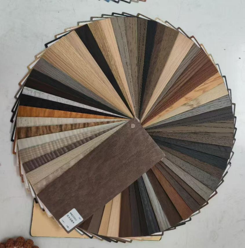 უჟანგავი ფოლადის კარების ზედაპირის დეკორაცია: ხის მარცვლოვანი ფირის გამოყენების შესაძლებლობის ანალიზი